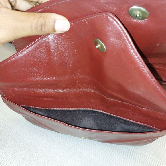 GIMBEL BROTHERS LEATHER CLUTCH - Picture 5 of 10